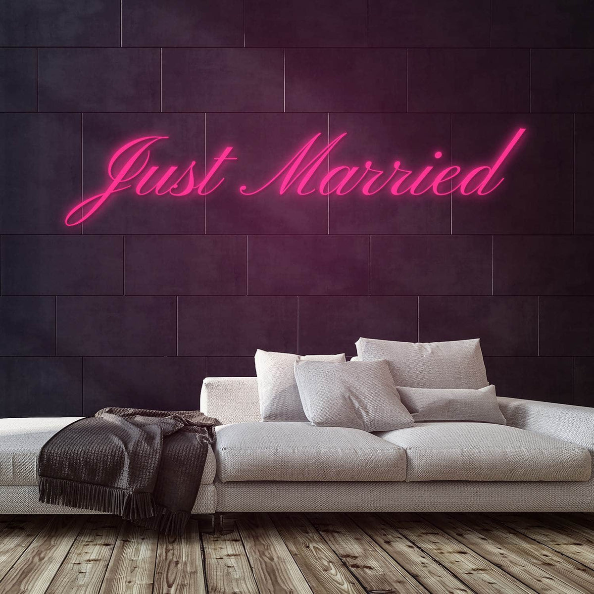 Just Married Neon Sign — Pink neon (room)